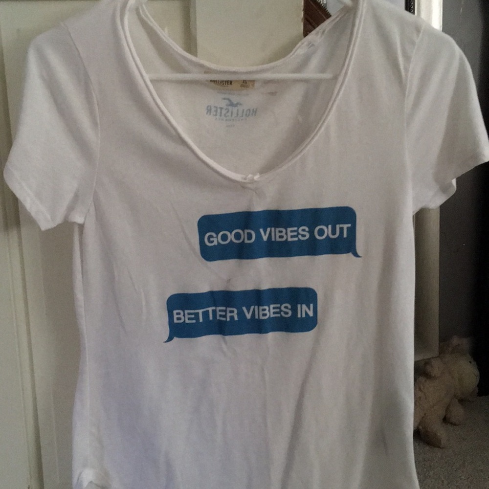 hollister shirt